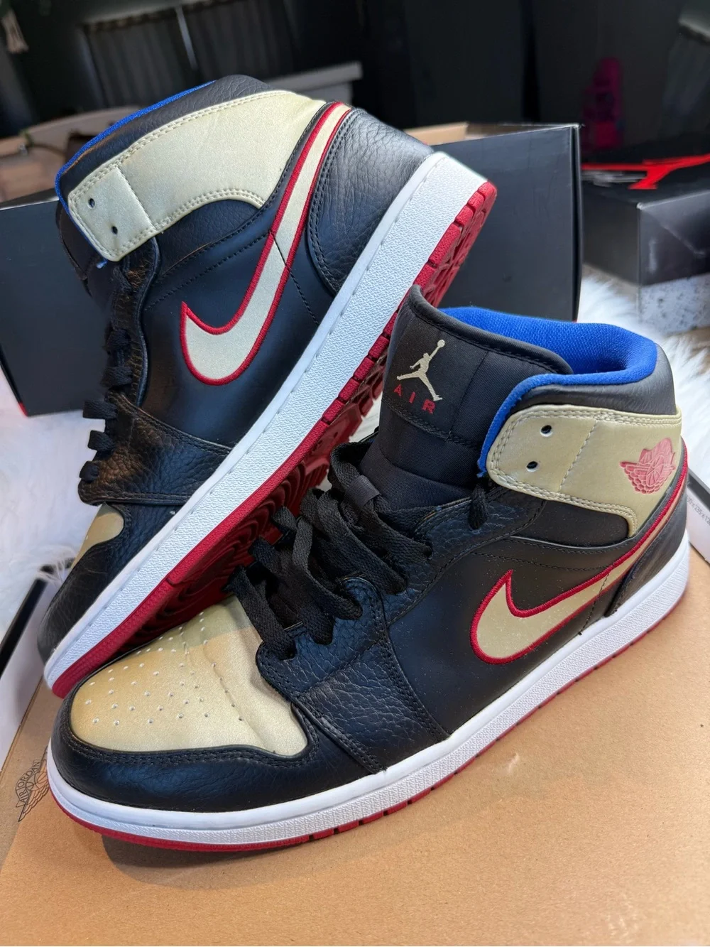 Jordan Low-Top Sneakers Black Blue